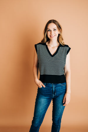 Knit Collared Sleeveless Top