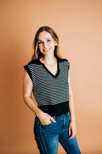 Knit Collared Sleeveless Top