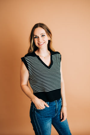 Knit Collared Sleeveless Top
